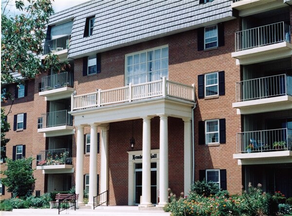Building Photo - 1 Pineford Dr