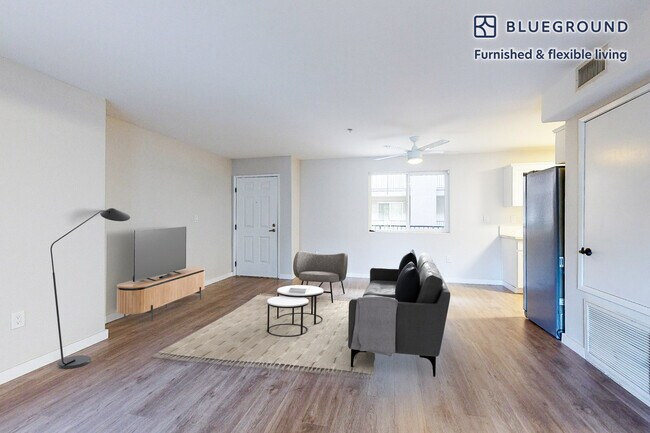 Foto del edificio - 18425 Malden St