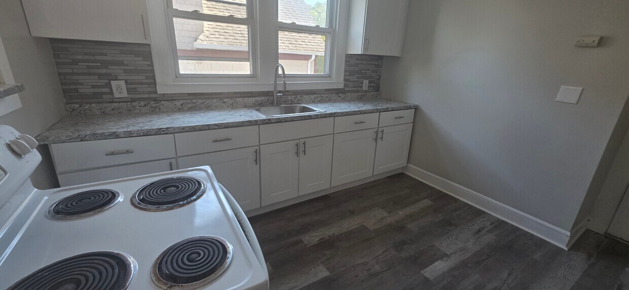 Foto principal - 312 Huntington St