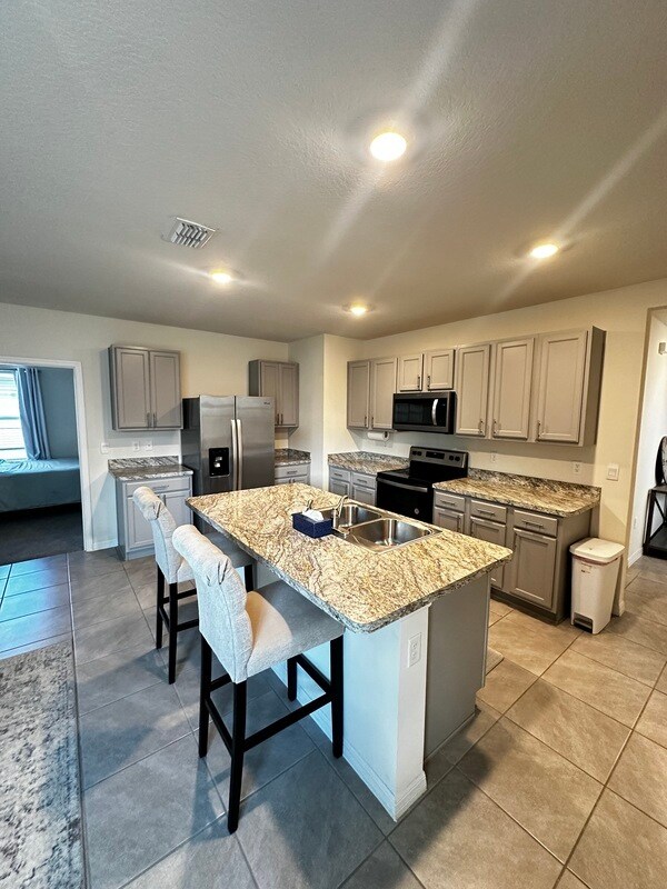 Foto del edificio - 1391 Berry Ln