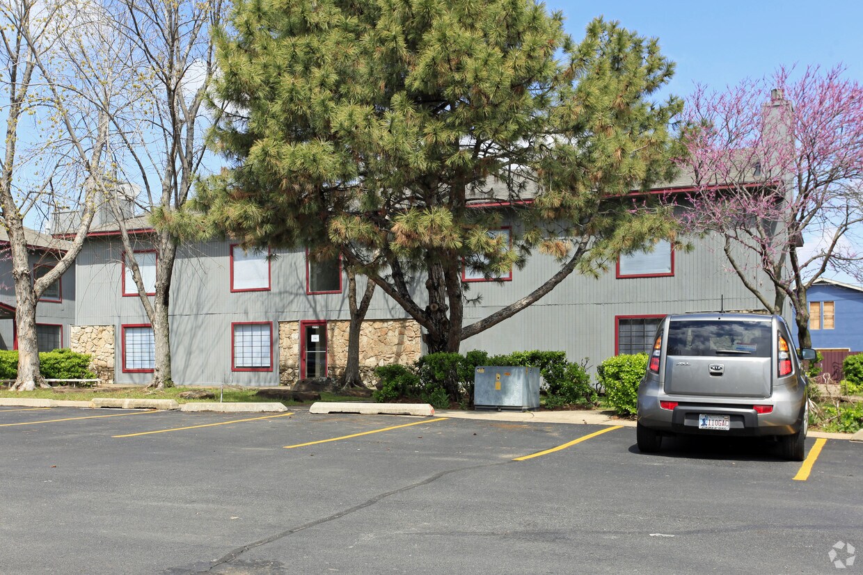 Foto principal - The Grayson Apartments
