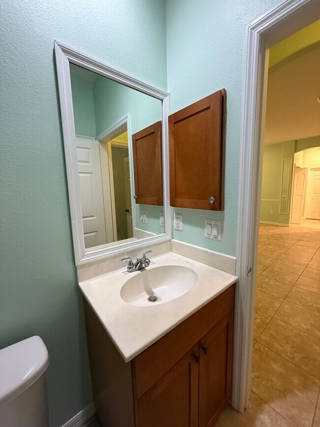 Foto del edificio - 2336 Alling Ter