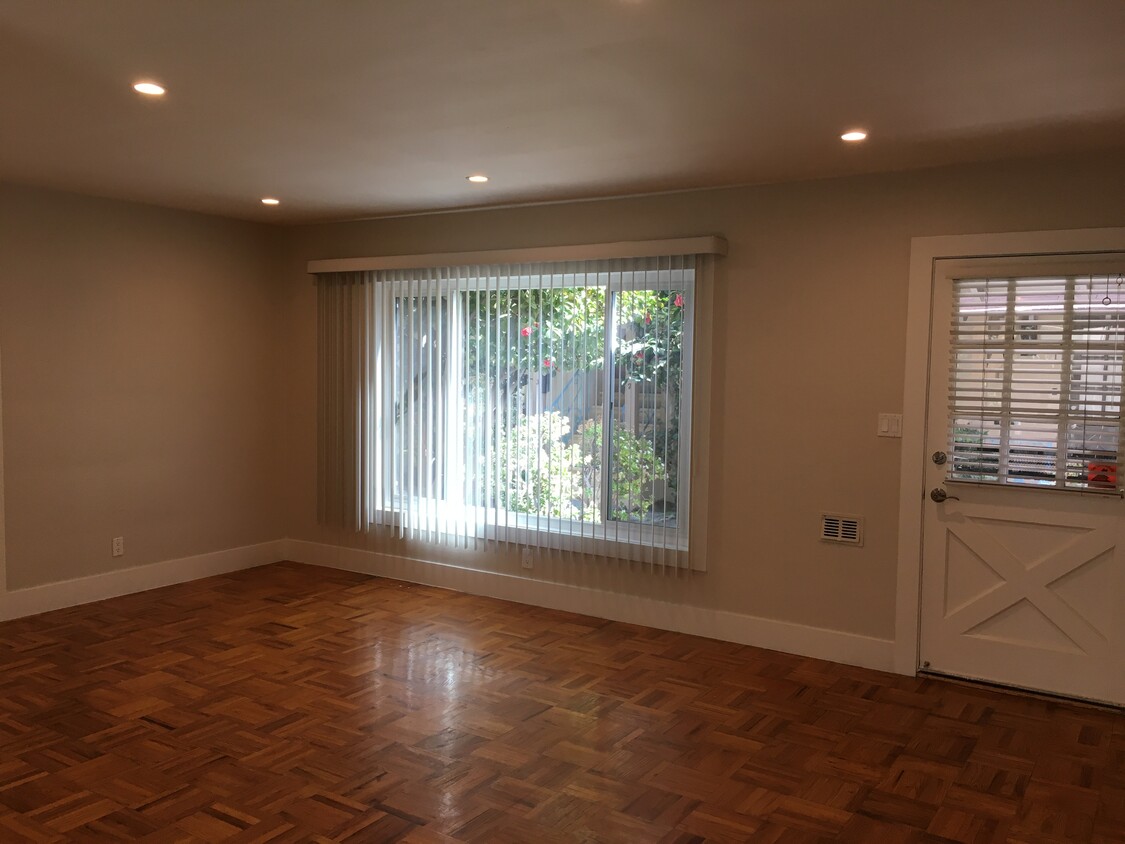 H14 living room - Hesby Cottages