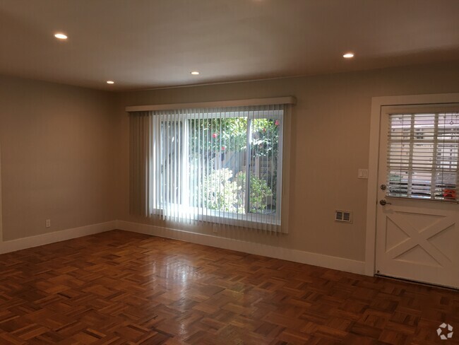 H14 living room - Hesby Cottages