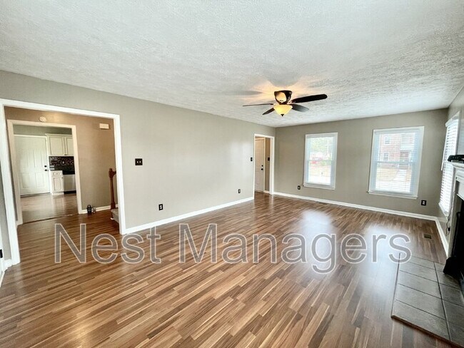 Foto del edificio - 4206 Buckhurst Dr