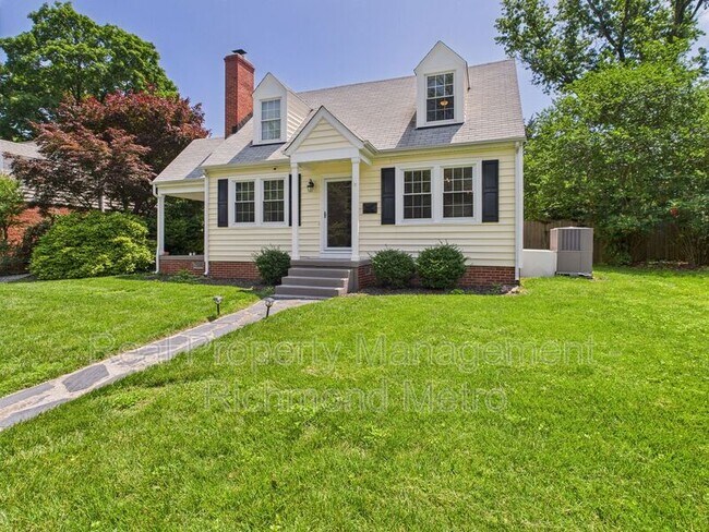 Foto del edificio - 1101 Normandy Dr