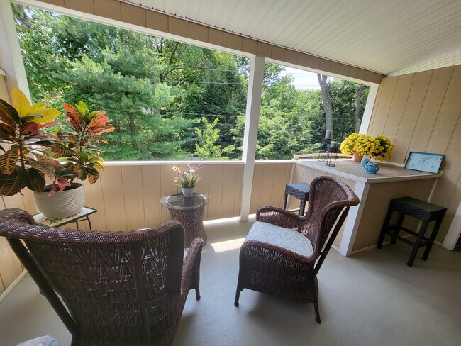 Foto del edificio - 16 Kensington Ct