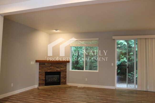 Foto del edificio - 7403 Larkspur Ct