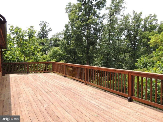 Building Photo - 67 Timber View Dr