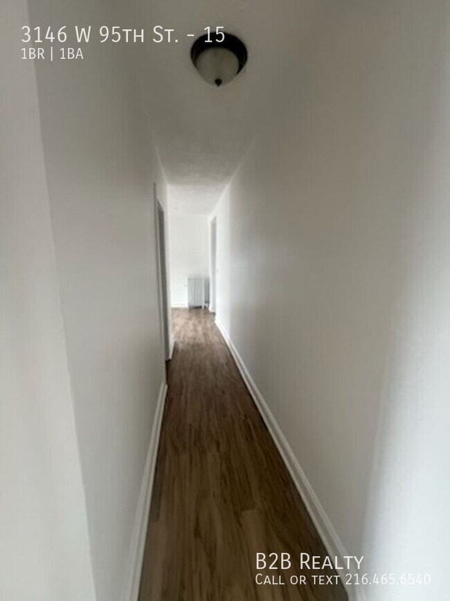Foto del edificio - 3146 W 95th St