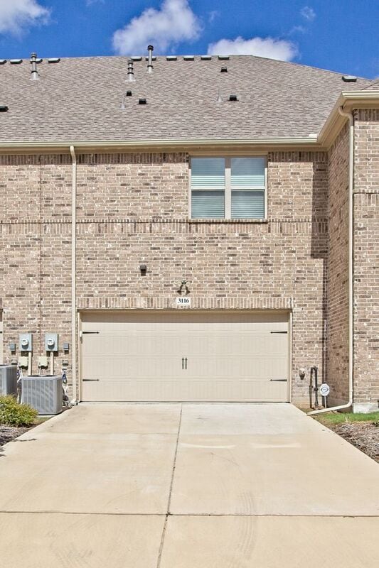 Building Photo - 3116 Gaylord Dr