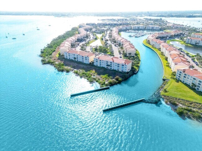 Foto del edificio - 26 Harbour Isle Dr W