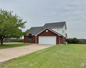 Building Photo - 4 Havenshire Cir