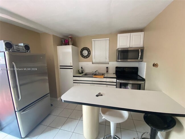 Foto del edificio - 2761 SW 31st Ct