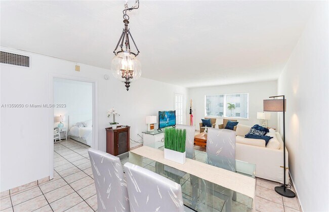 Foto del edificio - 200 Galen Dr