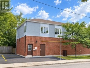 Building Photo - 100 Ave Blackburn