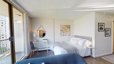 Interior Photo - 1580 Haro