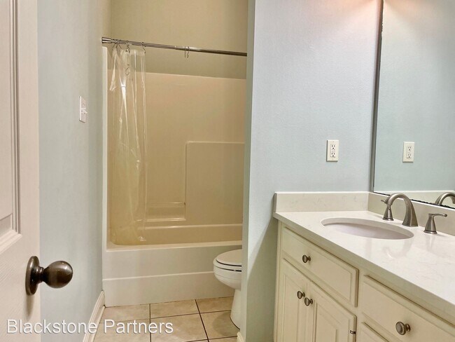 Foto del edificio - 4 br, 2 bath House - 12438 Old Millstone Dr