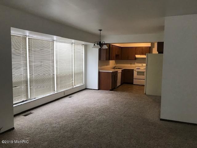 Building Photo - 7680 Timbercreek Ct