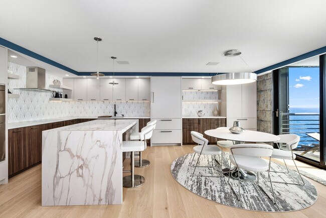 Foto del edificio - 250 S Ocean Blvd