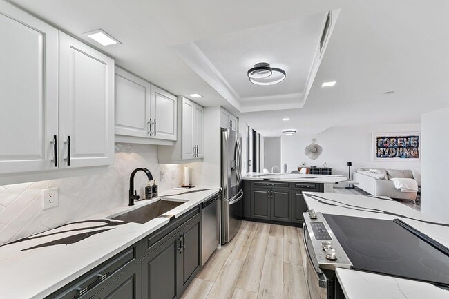 Photo - 3000 N Ocean Dr Apartment