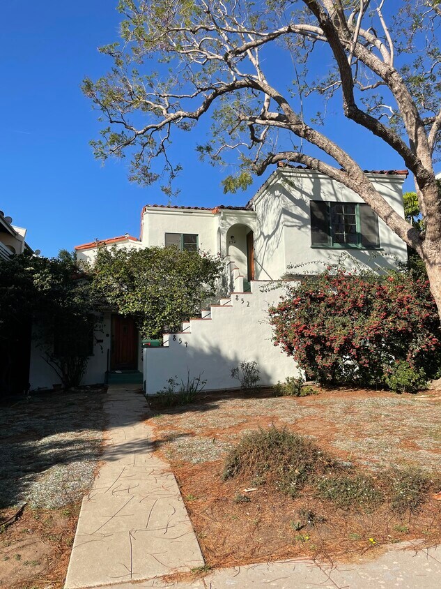 852-854 19th Street - 852 19th St