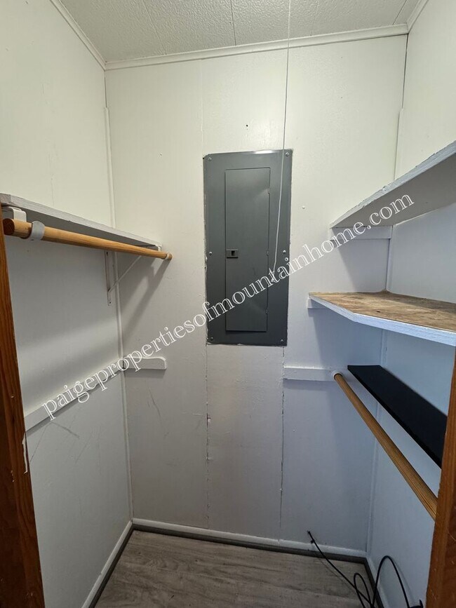 Foto del edificio - Charming 3-Bedroom Home