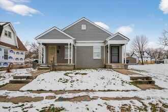 Building Photo - 2351-2351 Lasalle St