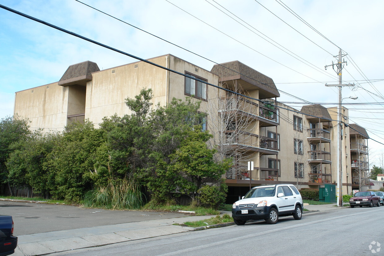 Foto principal - Bayview Apartments