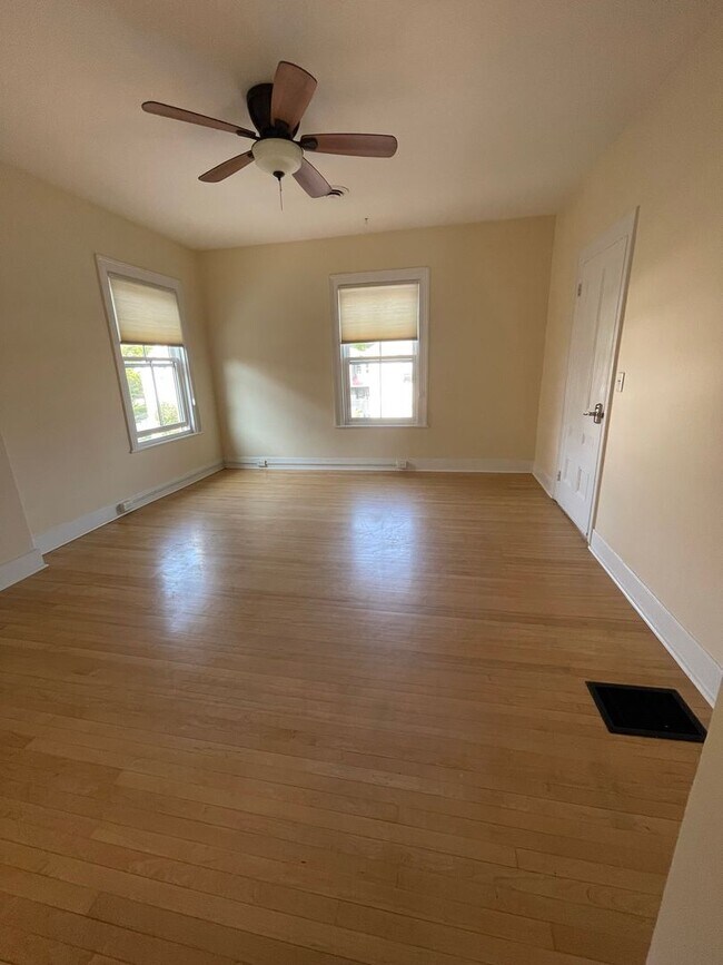 Foto del edificio - 33 Pine St