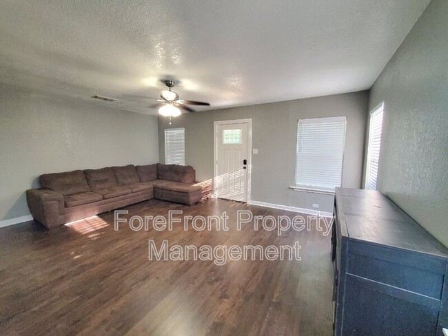 Building Photo - 125 Leming Drive