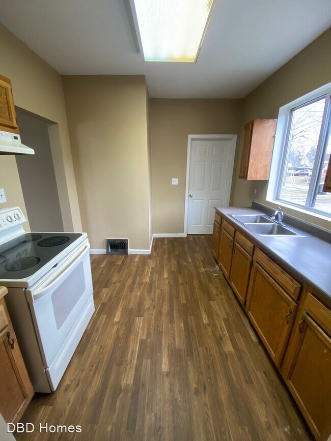 Foto del edificio - 3 br, 1.5 bath House - 414 E Wildwood Ave.
