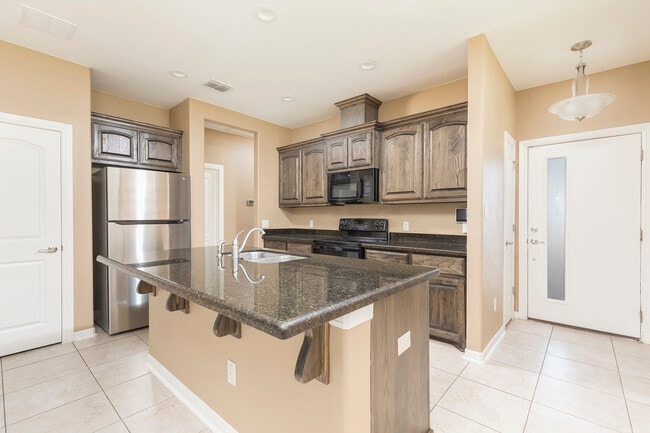 Building Photo - 1331 E Candor Dr