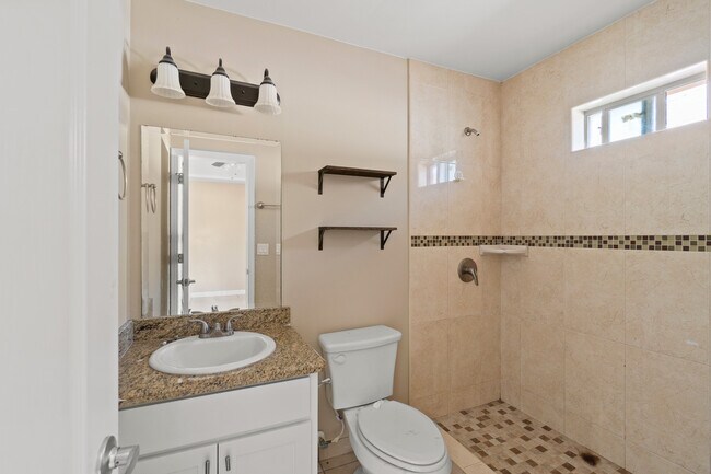 Foto del edificio - 418 Lotto Ln