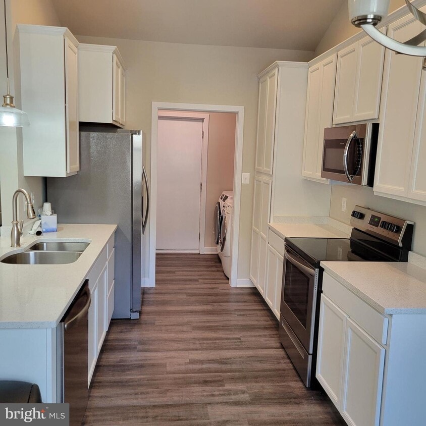 823 S Church St, Waynesboro, PA 17268 House Rental in Waynesboro, PA