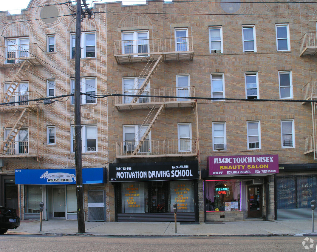 Building Photo - 2913 Middletown Rd