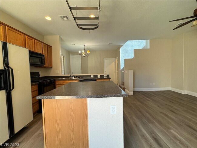 Building Photo - 8257 Harvest Spring Pl