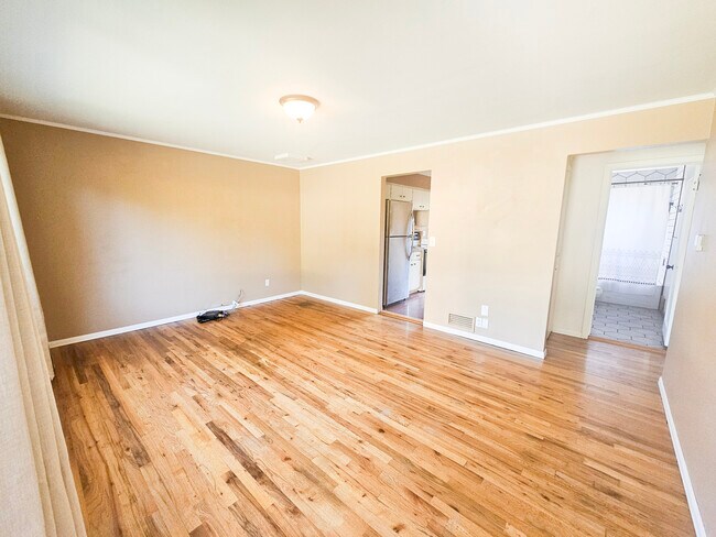 Foto del edificio - 1424 E 39th Ave