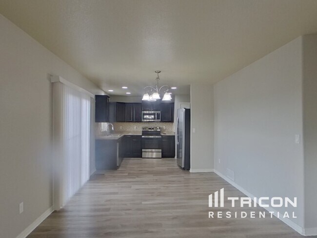 Foto del edificio - 9934 Silver Stirrup Dr