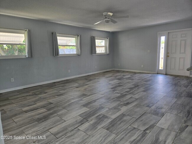 Foto del edificio - 780 Mohawk Ave