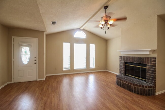 Building Photo - 2092 Paint Pony Ln