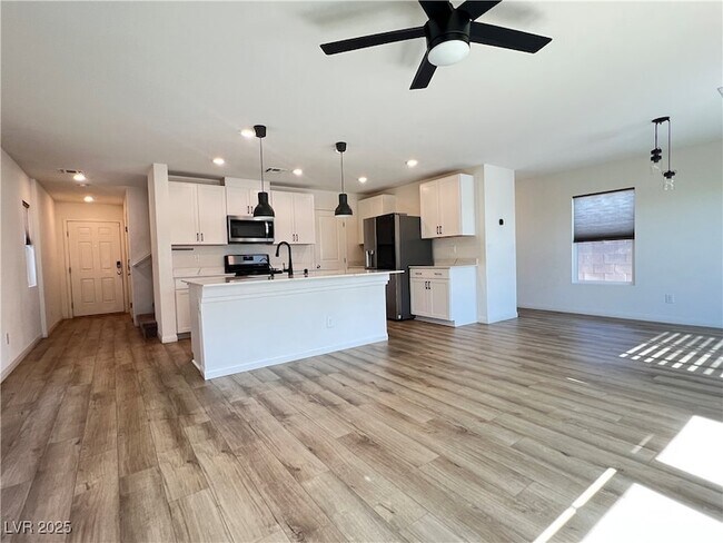 Building Photo - 8710 Beverly Grv Ct