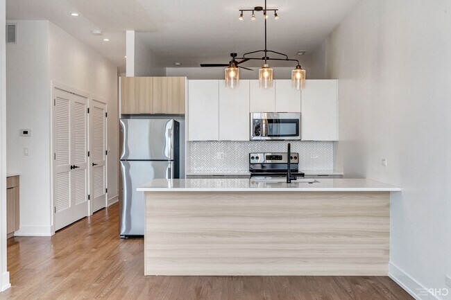 Foto del edificio - 3312 N Halsted St