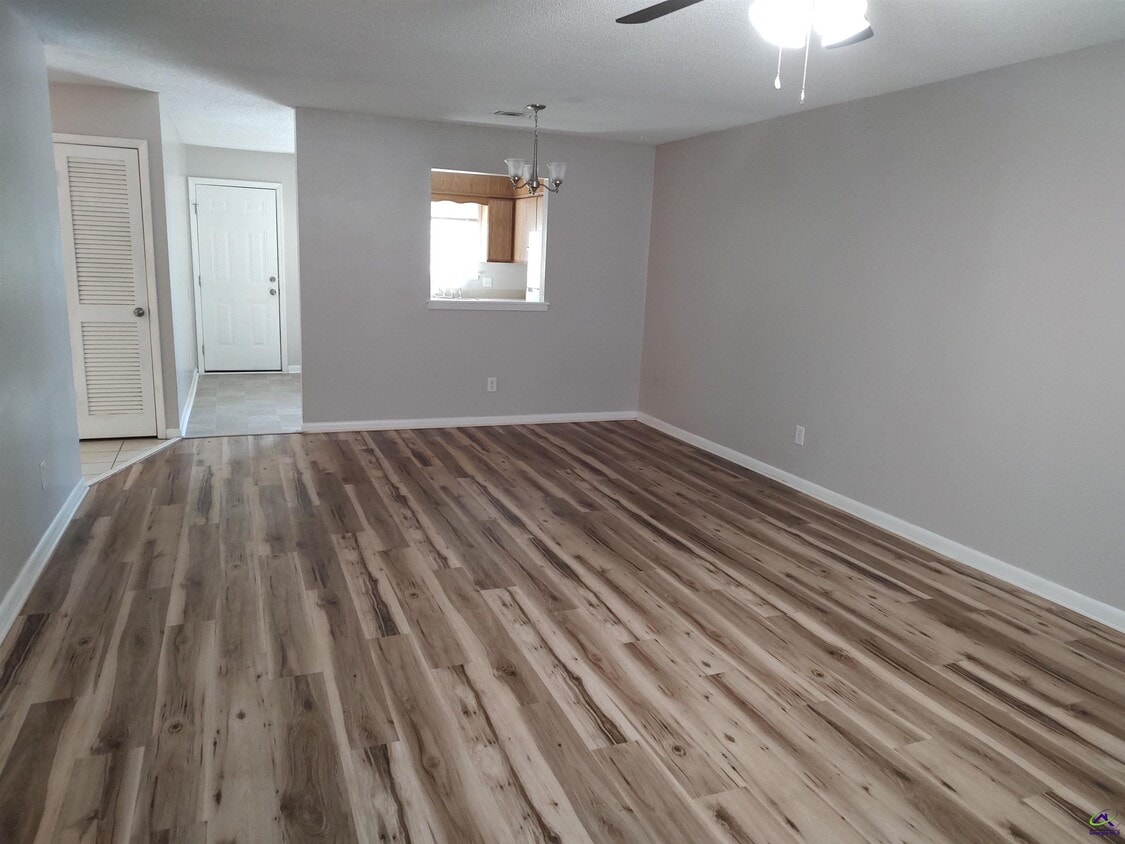 Foto principal - 606 Gawin Dr