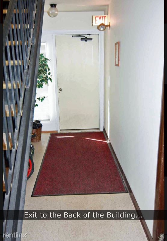 Building Photo - 187 Pickwick Dr