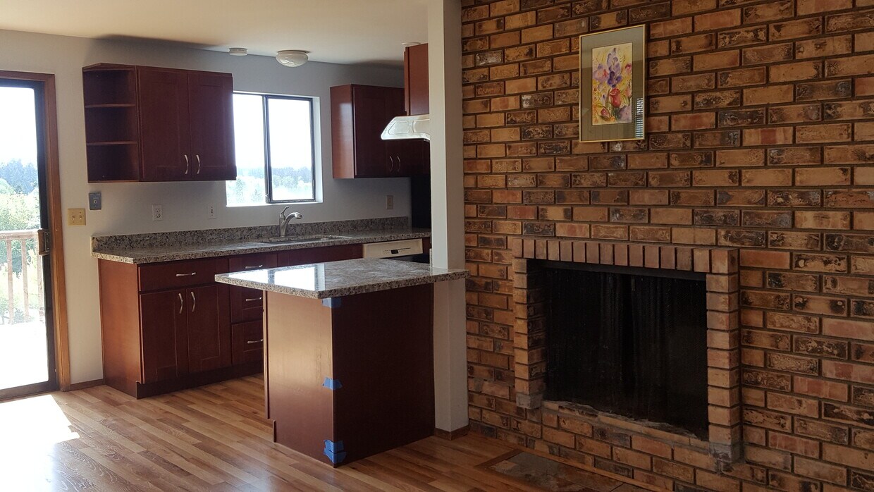 Primary Photo - 13233 SE 43rd Pl