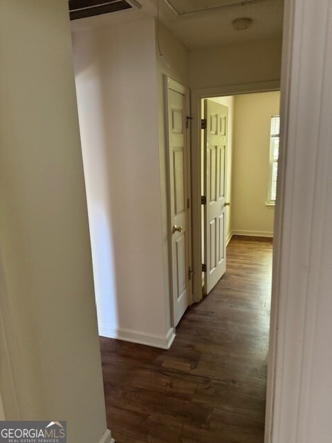 Building Photo - 301 Aldred Ave