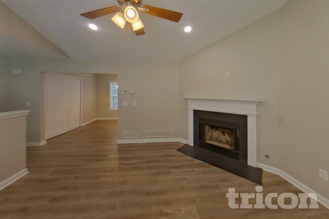 Building Photo - 157 Millwheel Dr