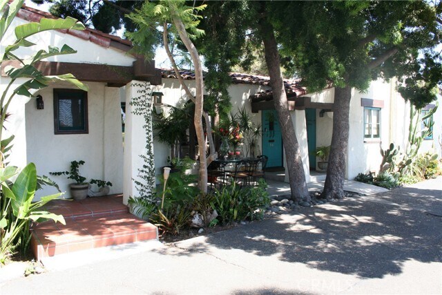 Foto del edificio - 243 Avenida Madrid