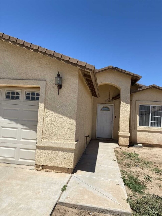 146 Sellers St, Somerton, AZ 85350 House for Rent in Somerton, AZ